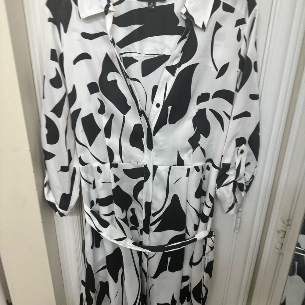 INC  black/white satin dress